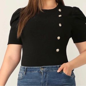 NEW-Women’s Black Top Size 3X